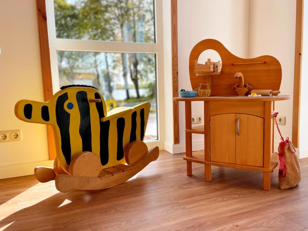 Villa Haus Zwischen Den Wehlen Bei Buesum, 16 Personen à Westerdeichstrich Extérieur photo