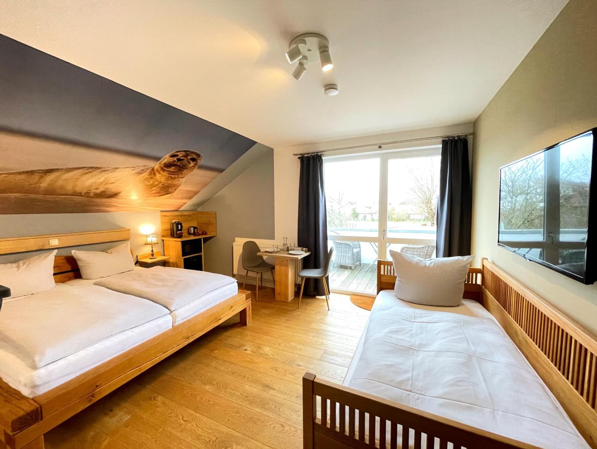 Villa Haus Zwischen Den Wehlen Bei Buesum, 16 Personen à Westerdeichstrich Extérieur photo